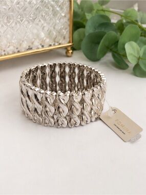 Pomina Silver-Tone Statement Stretch Bracelet (BR 1616/1)